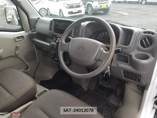 Mitsubishi MINICAB VAN 2018-03 8550498-12