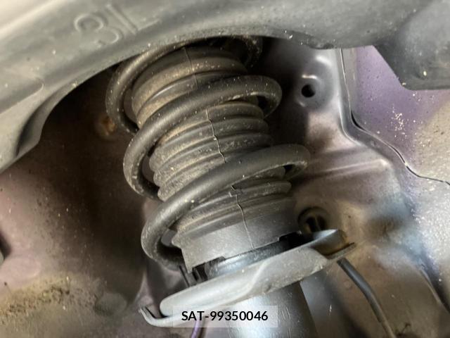 Daihatsu MIRA 2013-10 8546710-19