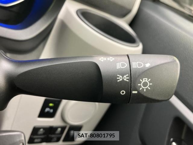Daihatsu MIRA 2017-07 8546814-17