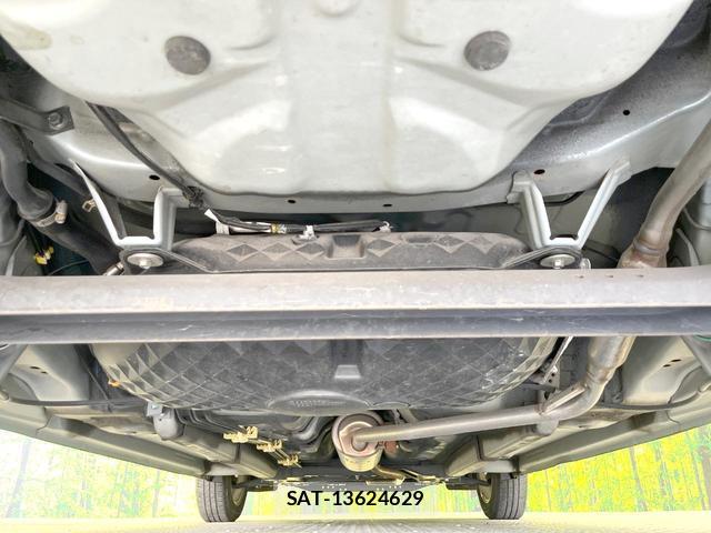 Daihatsu MIRA 2018-04 8551750-18