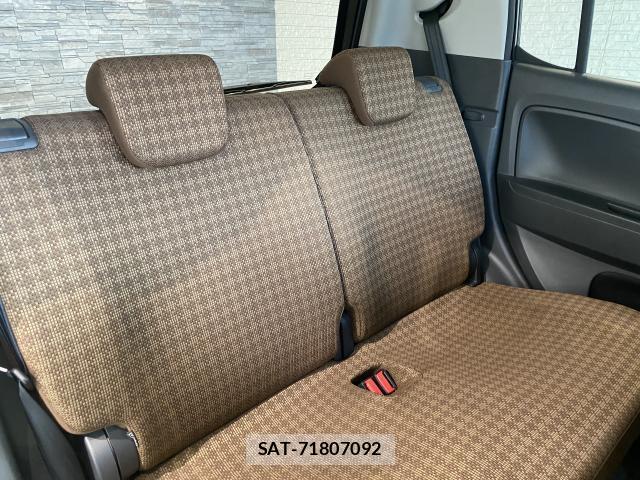 Nissan MOCO 2013-09 8551324-18