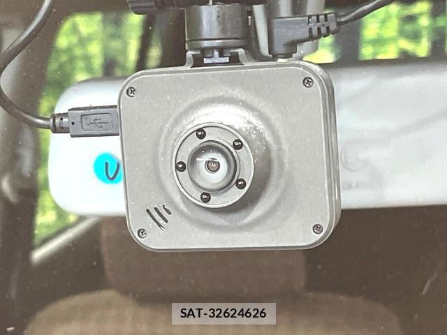 Nissan MOCO 2011-08 8551902-3