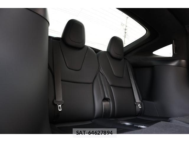 Tesla MODEL X 2020-12 8551890-13