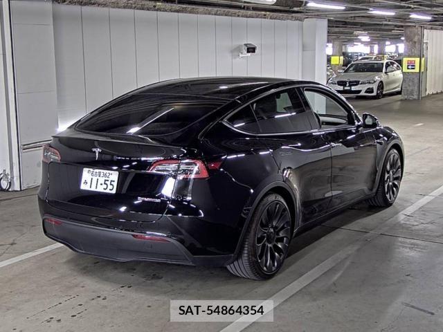 Tesla MODEL Y 2022-12 8545880-4