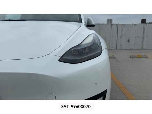 Tesla MODEL Y 2023 8548872-16