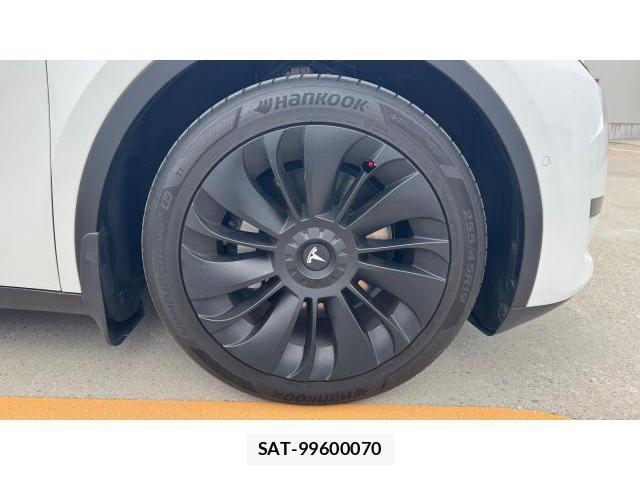 Tesla MODEL Y 2023 8548872-7