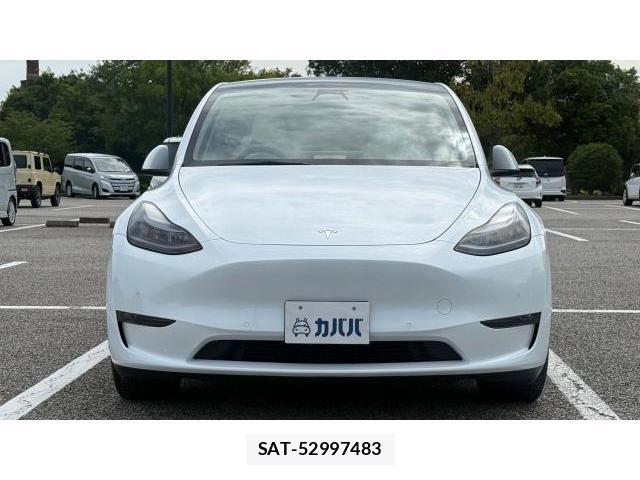 Tesla MODEL Y 2023 8548918-1