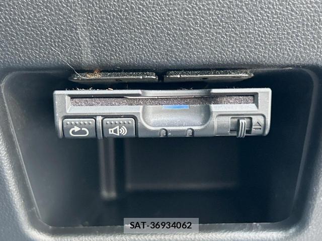 Daihatsu MOVE CANBUS 2017-12 8547195-5