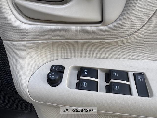 Daihatsu MOVE CANBUS 2017-10 8551208-4