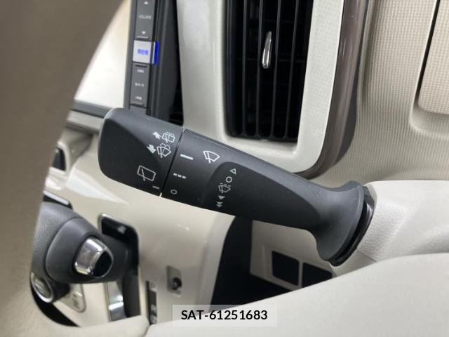 Daihatsu MOVE CANBUS 2019-04 8552365-17