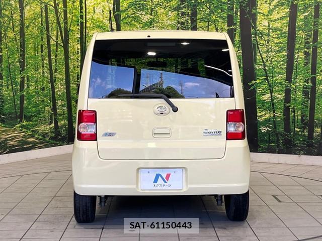 Daihatsu MOVE CONTE 2015-01 8549929-14