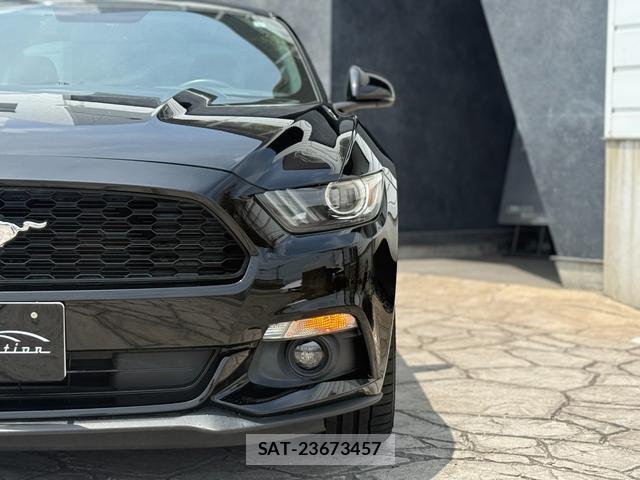 Ford MUSTANG 2015-08 8545910-12