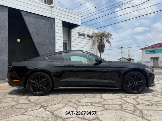 Ford MUSTANG 2015-08 8545910-16