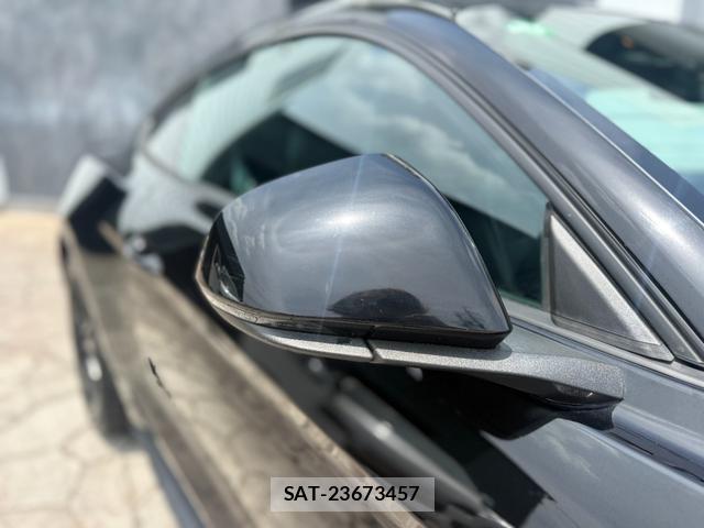 Ford MUSTANG 2015-08 8545910-9