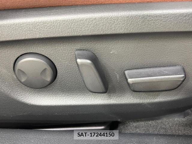 Mazda MX-30 2021-08 8552060-6