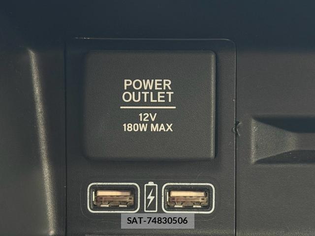 Honda N-VAN 2019-11 8551435-7