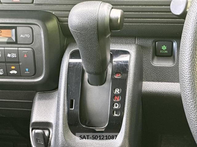 Honda N-VAN 2021-10 8552326-15