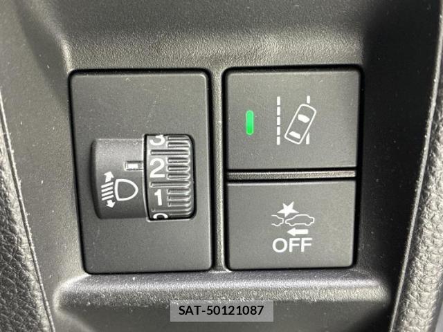 Honda N-VAN 2021-10 8552326-16