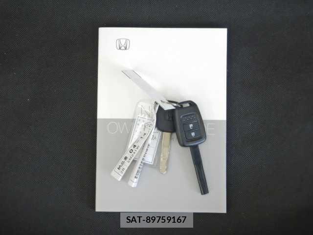 Honda N-VAN 2026-04 8545562-18