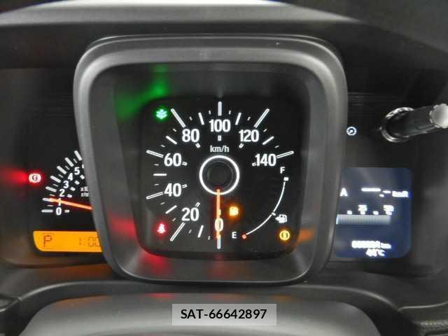 Honda N-VAN 2026-04 8545563-10