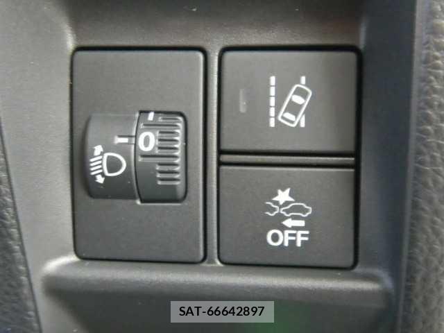 Honda N-VAN 2026-04 8545563-4