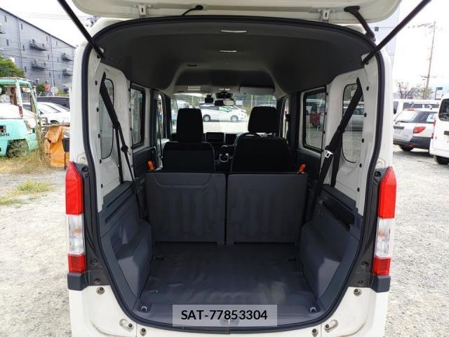 Honda N-VAN 2019-08 8547563-5
