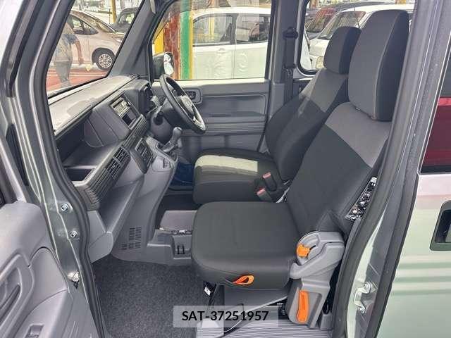 Honda N-VAN 2025-08 8549060-12
