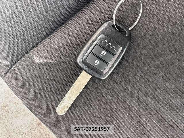 Honda N-VAN 2025-08 8549060-15
