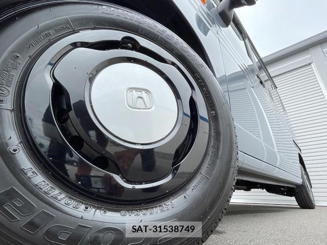 Honda N-VAN 2024-10 8549635-12