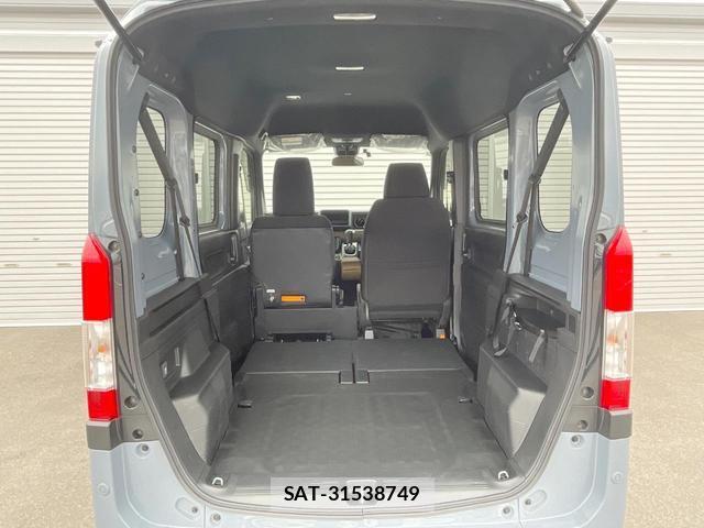 Honda N-VAN 2024-10 8549635-9