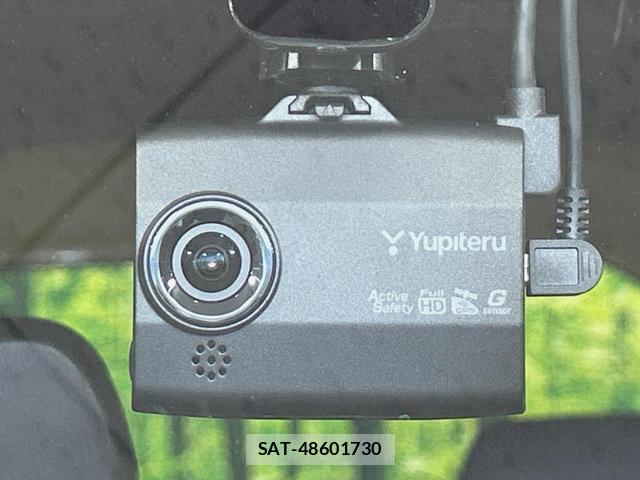 Honda N-VAN 2025-04 8551741-6
