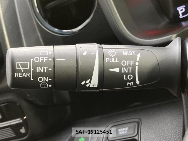 Honda N-WGN 2020-05 8546214-15