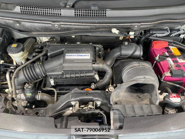 Honda N-WGN 2015-12 8547390-17