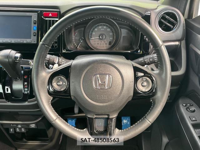 Honda N-WGN 2017-09 8551693-10