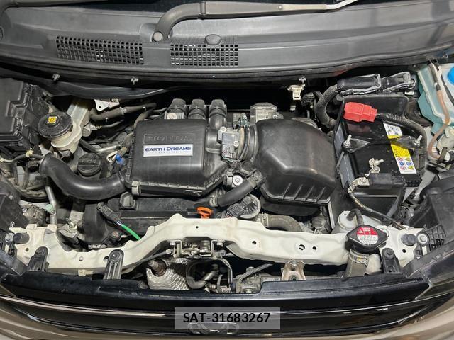 Honda N-WGN 2016-04 8551727-17
