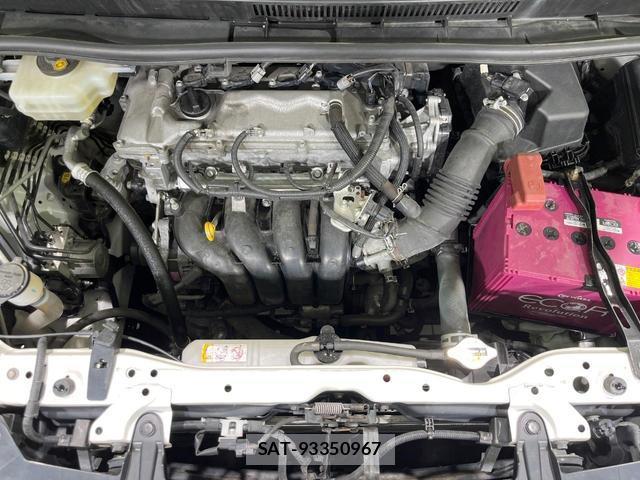 Toyota NOAH 2017-11 8545433-17