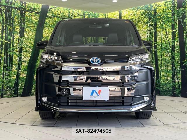 Toyota NOAH 2022-10 8545676-14