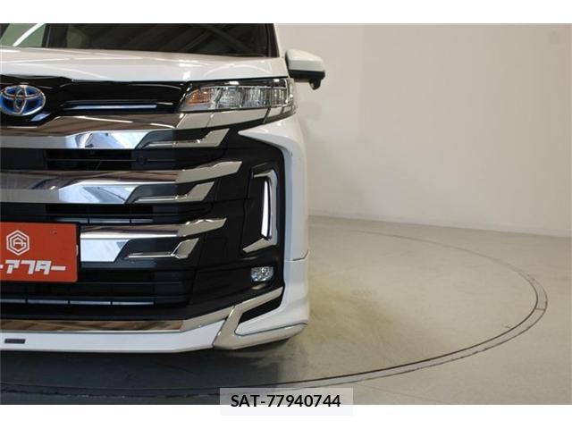 Toyota NOAH 2023-03 8545778-13