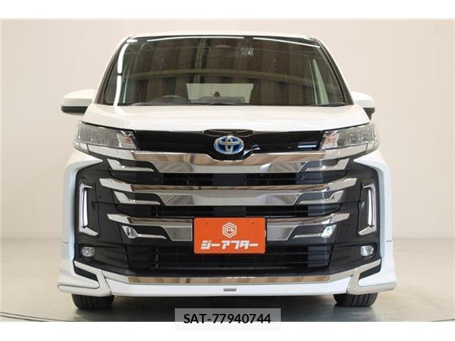 Toyota NOAH 2023-03 8545778-6