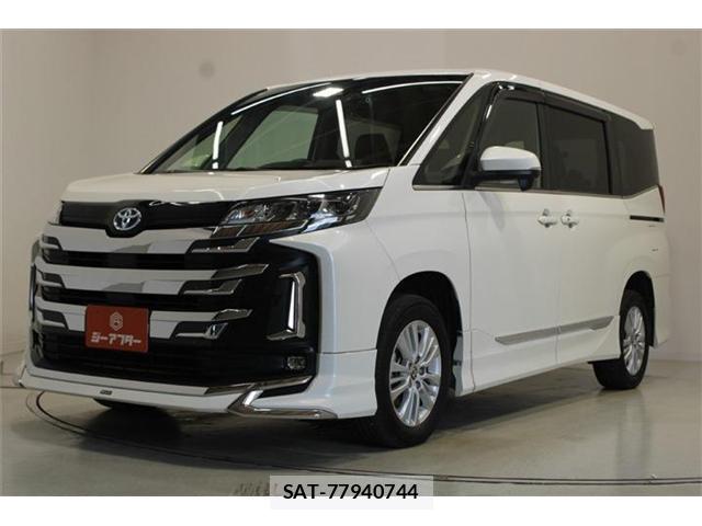 Toyota NOAH 2023-03 8545778-7
