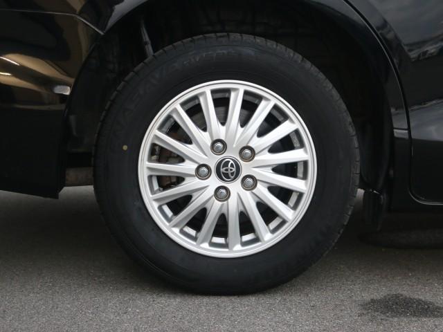 Toyota NOAH 2015-02 8545898-19