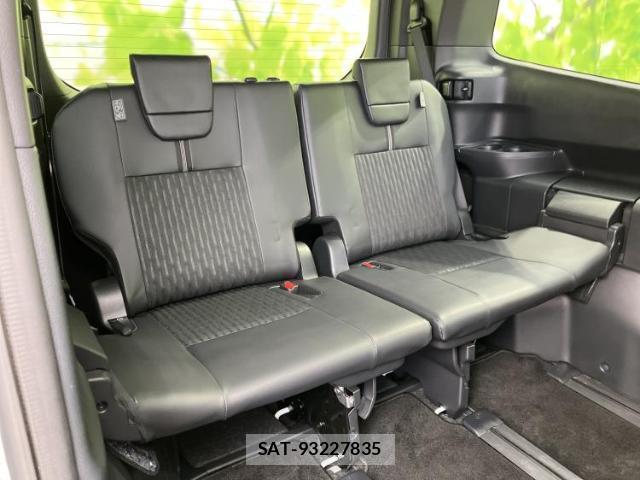 Toyota NOAH 2024-05 8546007-5