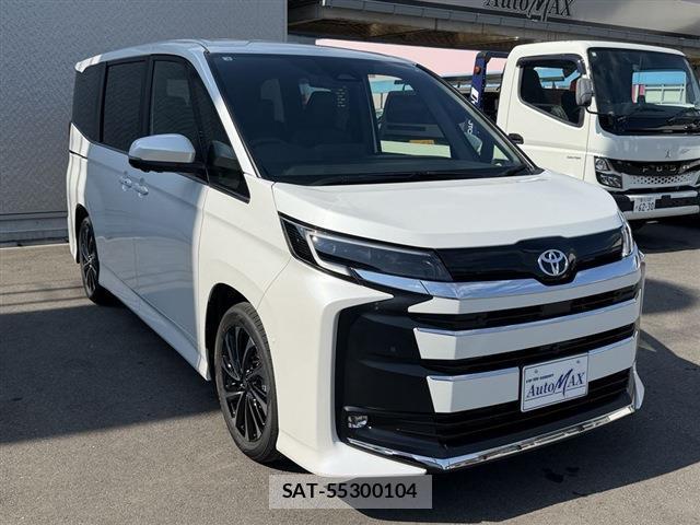 Toyota NOAH 2026-08 8546058-4
