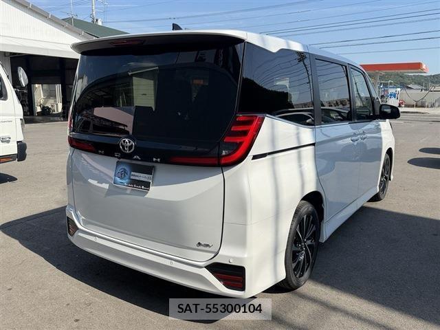 Toyota NOAH 2026-08 8546058-6