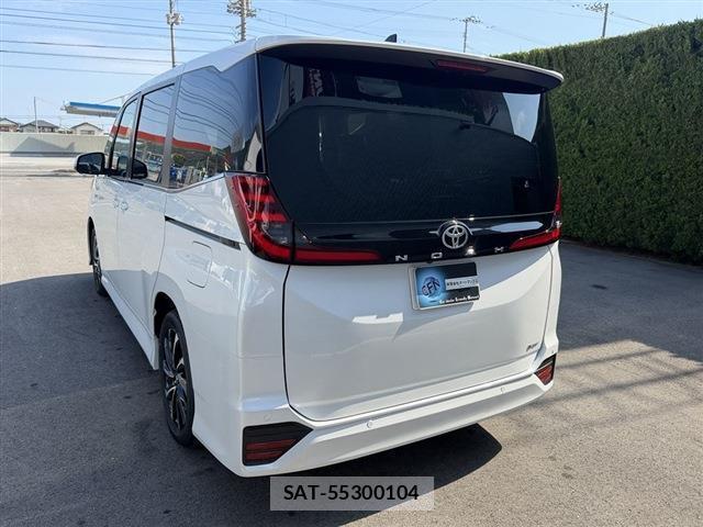 Toyota NOAH 2026-08 8546058-8