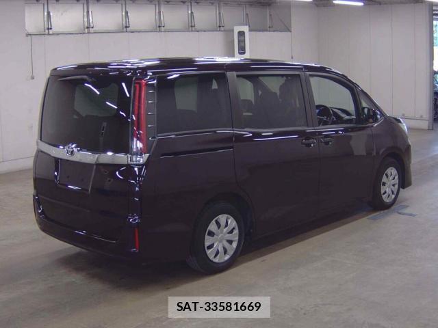 Toyota NOAH 2021-08 8546437-4