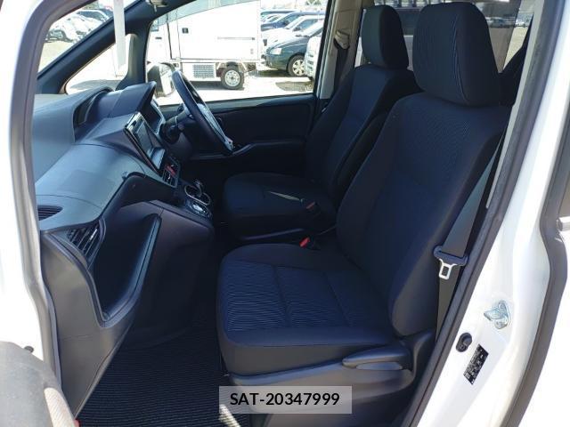 Toyota NOAH 2021-08 8546524-15