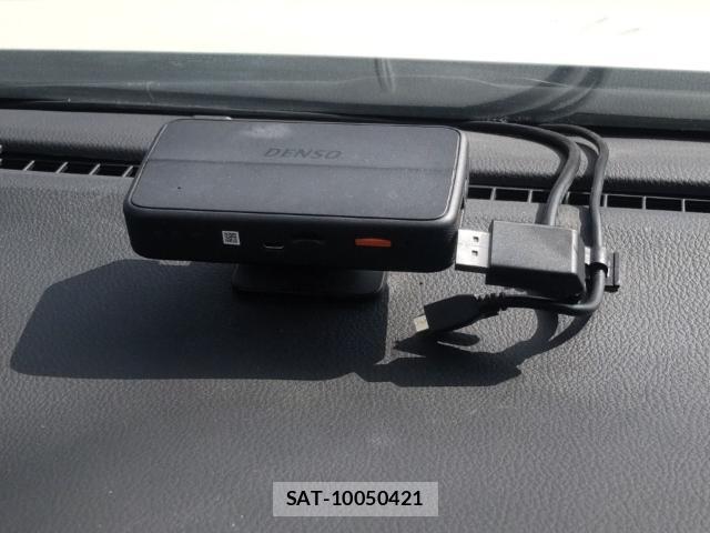 Toyota NOAH 2021-07 8546563-16