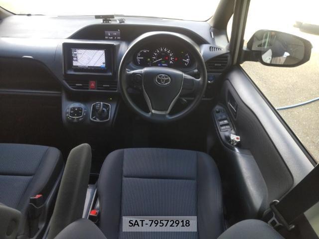 Toyota NOAH 2021-07 8546568-2