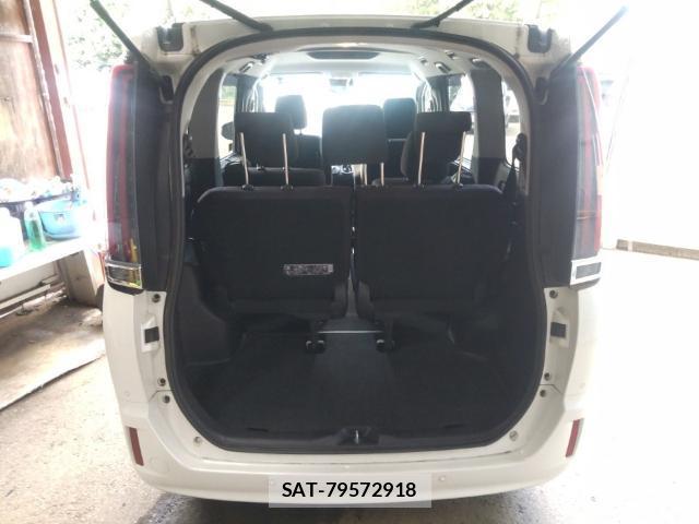 Toyota NOAH 2021-07 8546568-7